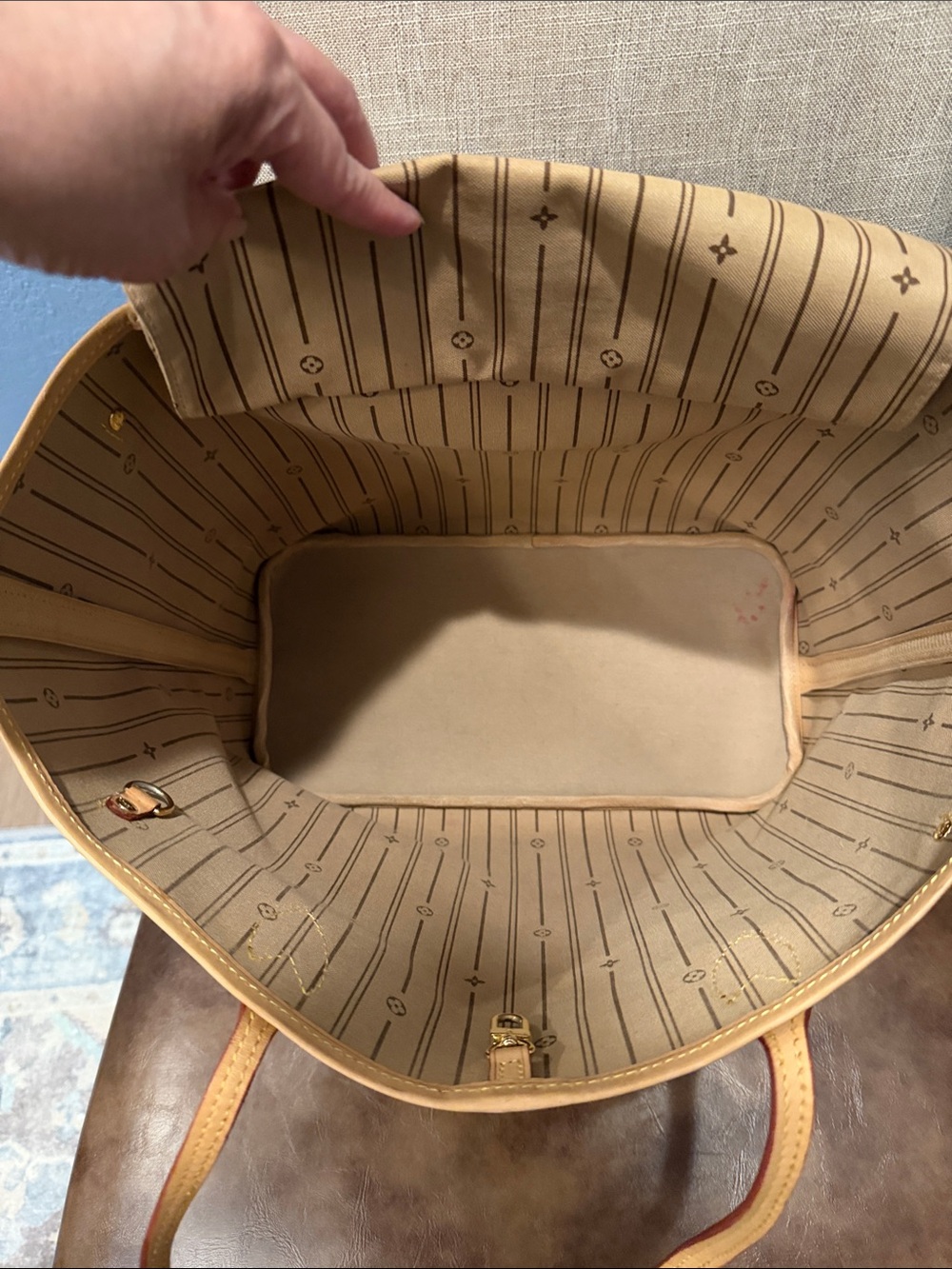 Authentic Louis Vuitton Never Full MM monogram - Picture 11 of 17